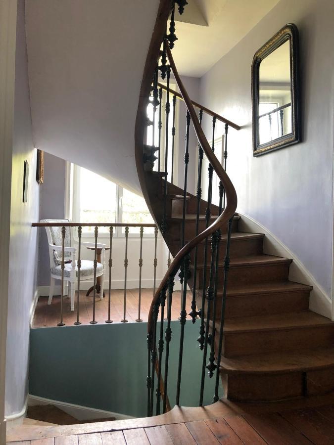 La Maison Ruth Montbray 外观 照片